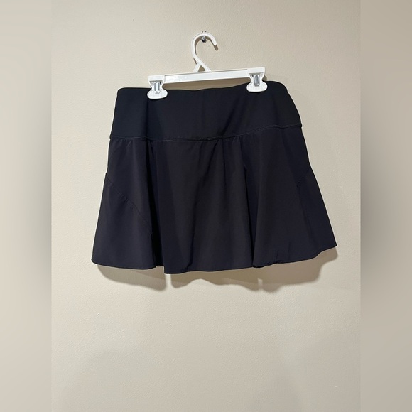 Avia Pants - Black Avia Skort - Size Large